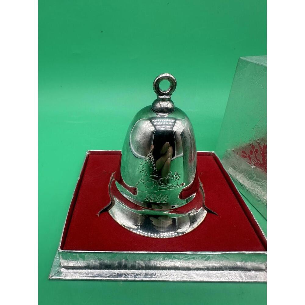 Vintage W. Bell Co Warwick  Silverplate 1984 Musical Christmas Bell Ornament